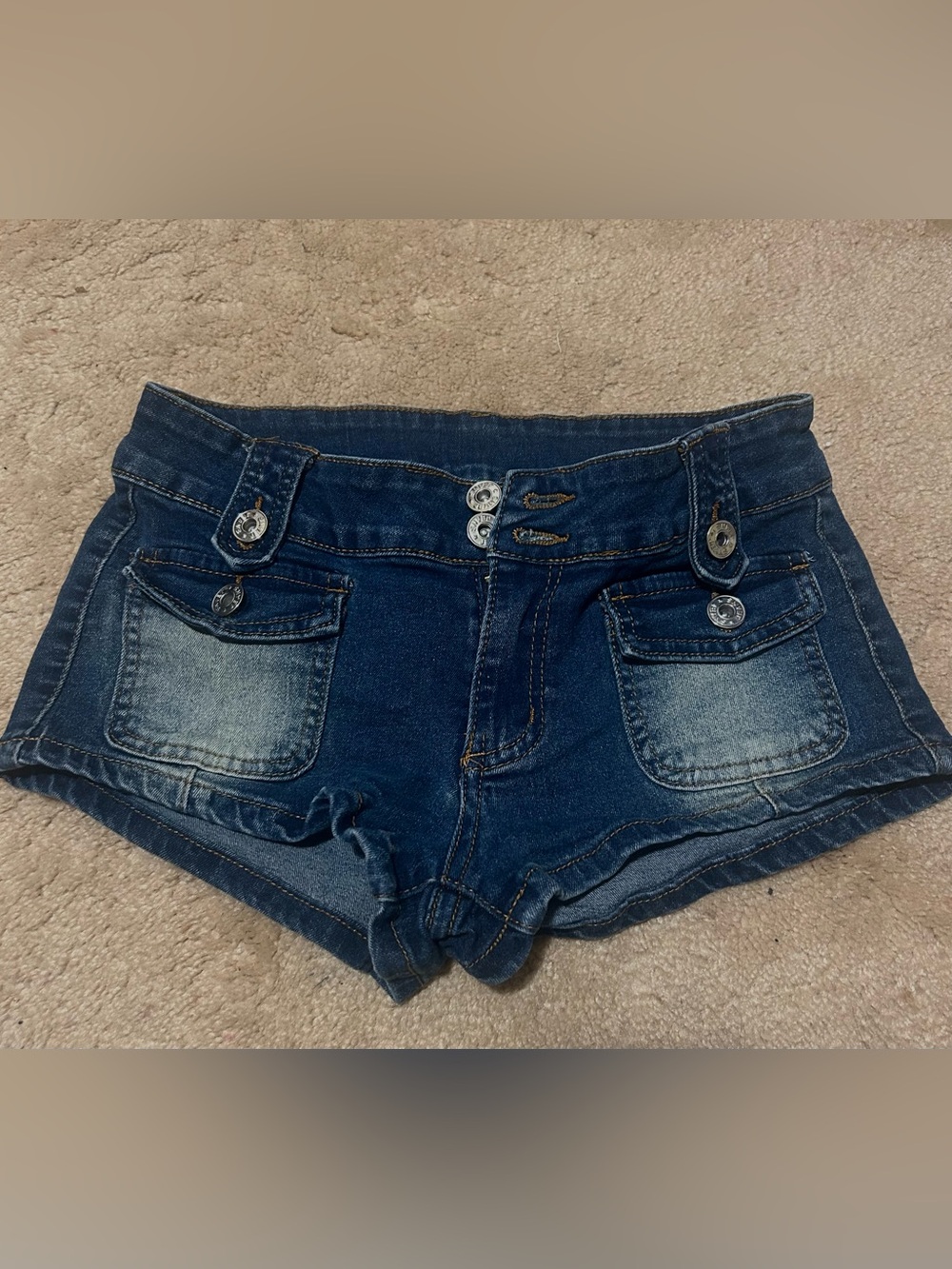 Vintage Low rise shorts